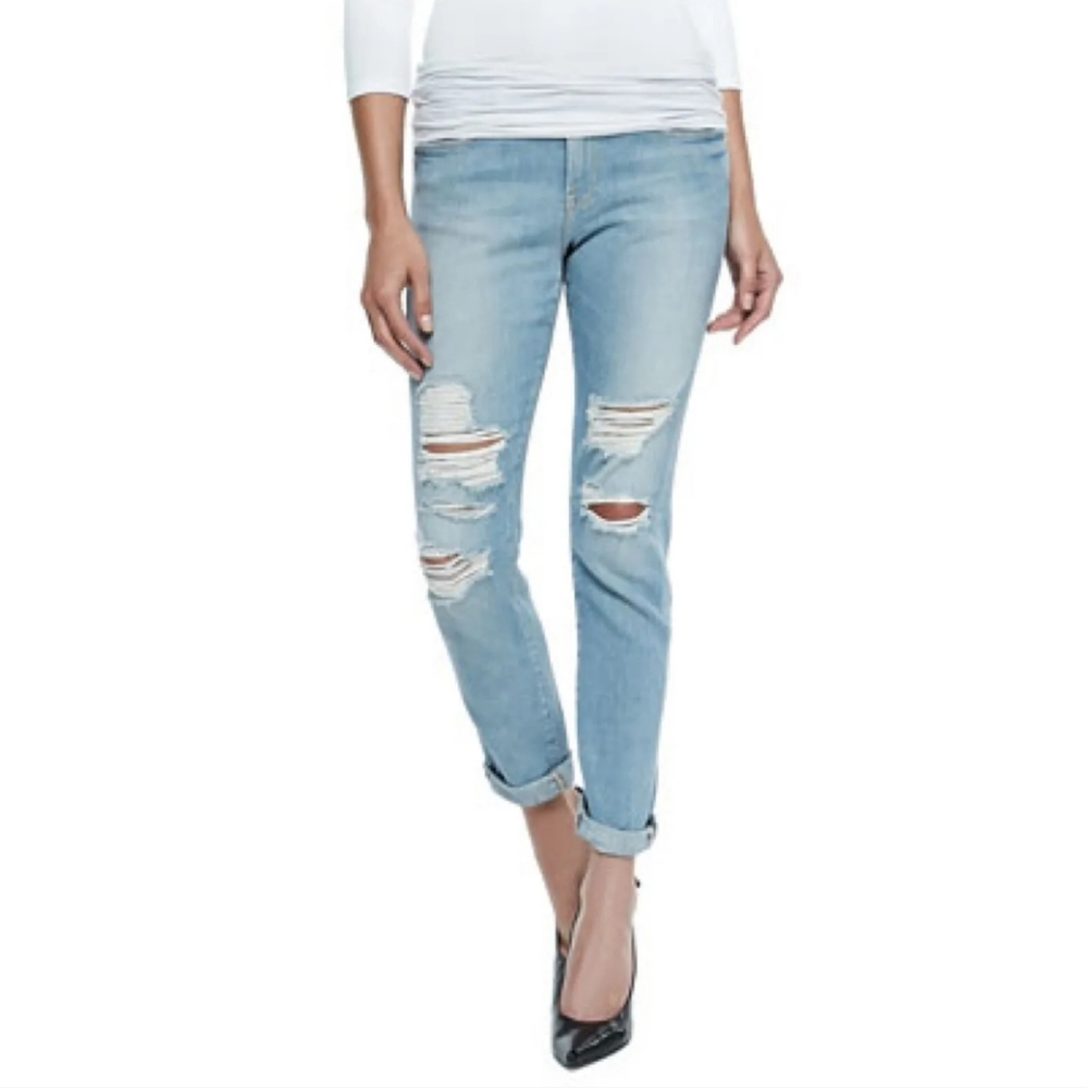 FRAME Le Garcon Distressed Lucelle Jeans